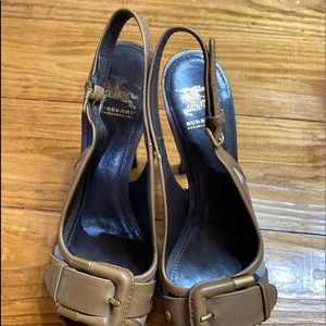 Burberry Heels 💎